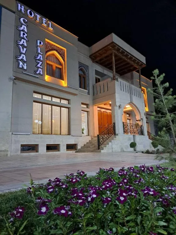 CARAVAN PLAZA HOTEL