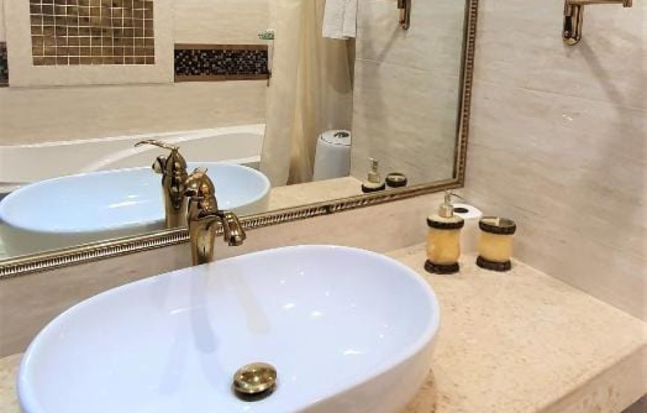 EMIR KHAN HOTEL