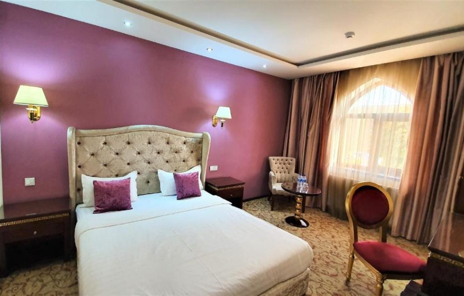 EMIR KHAN HOTEL