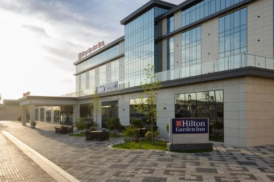HILTON GARDEN INN